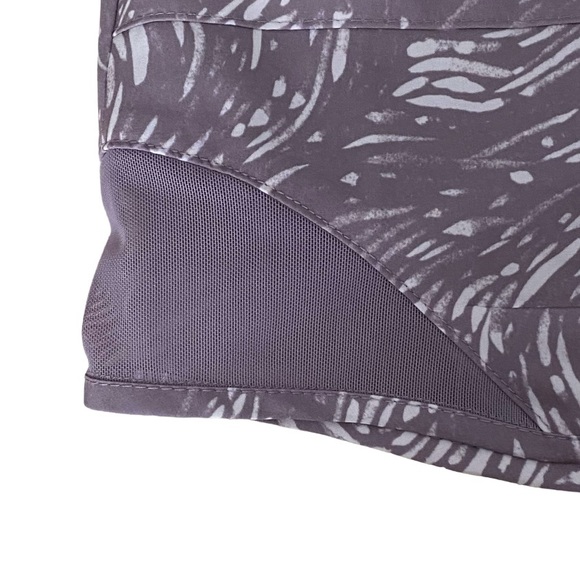 NWT Aspen Printed Mesh Hem Skort - Picture 3 of 15